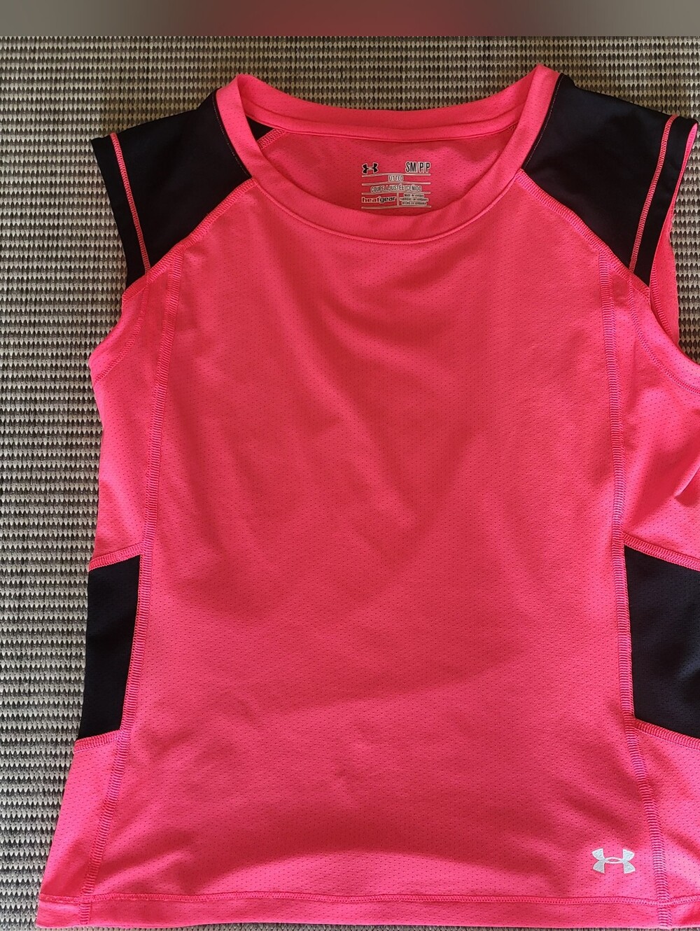 Under Armour HeatGear Fitted Tank Top Pink Black Size S
